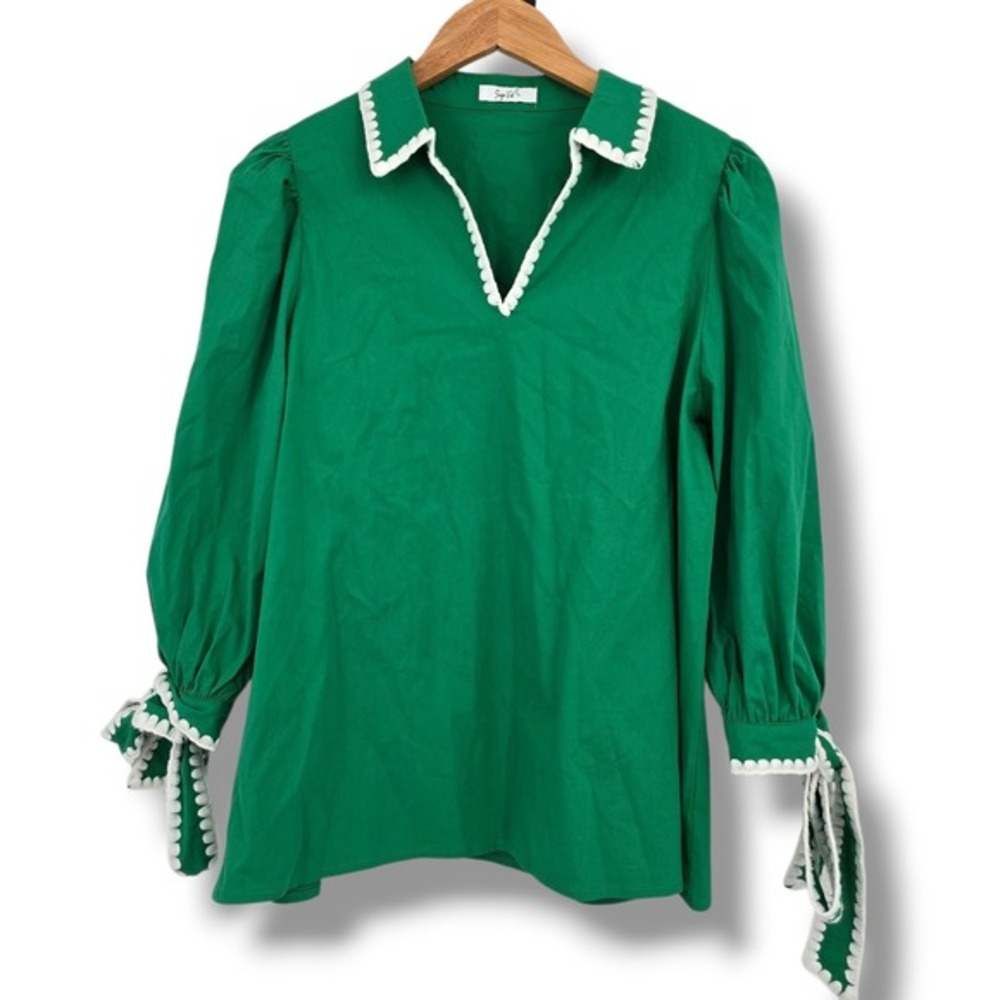 Sage Veil Womens Green Cotton Ric Rac Trim V-Neck Blouse with Tie Cuffs